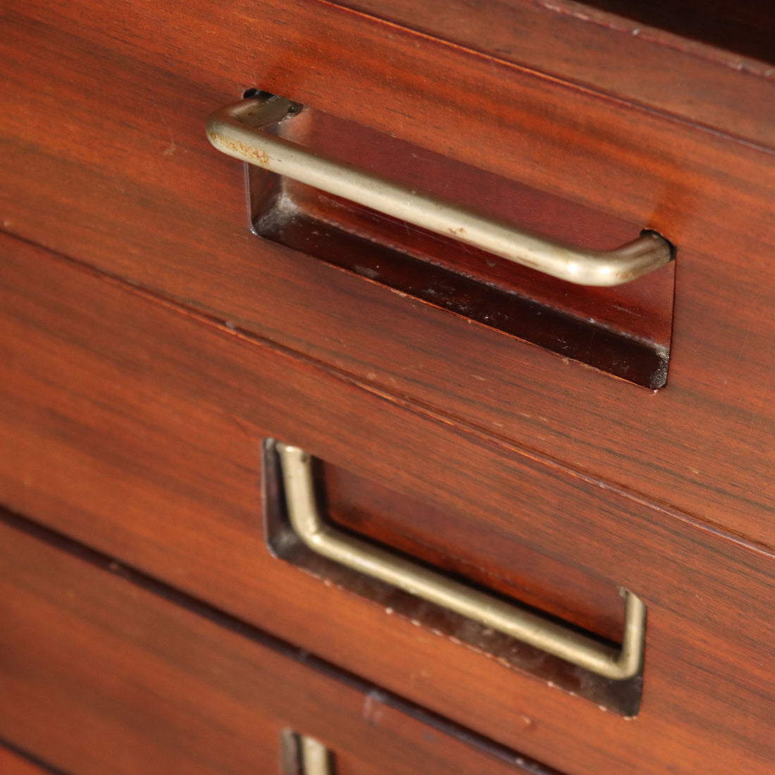  | Modernism  Furnitures