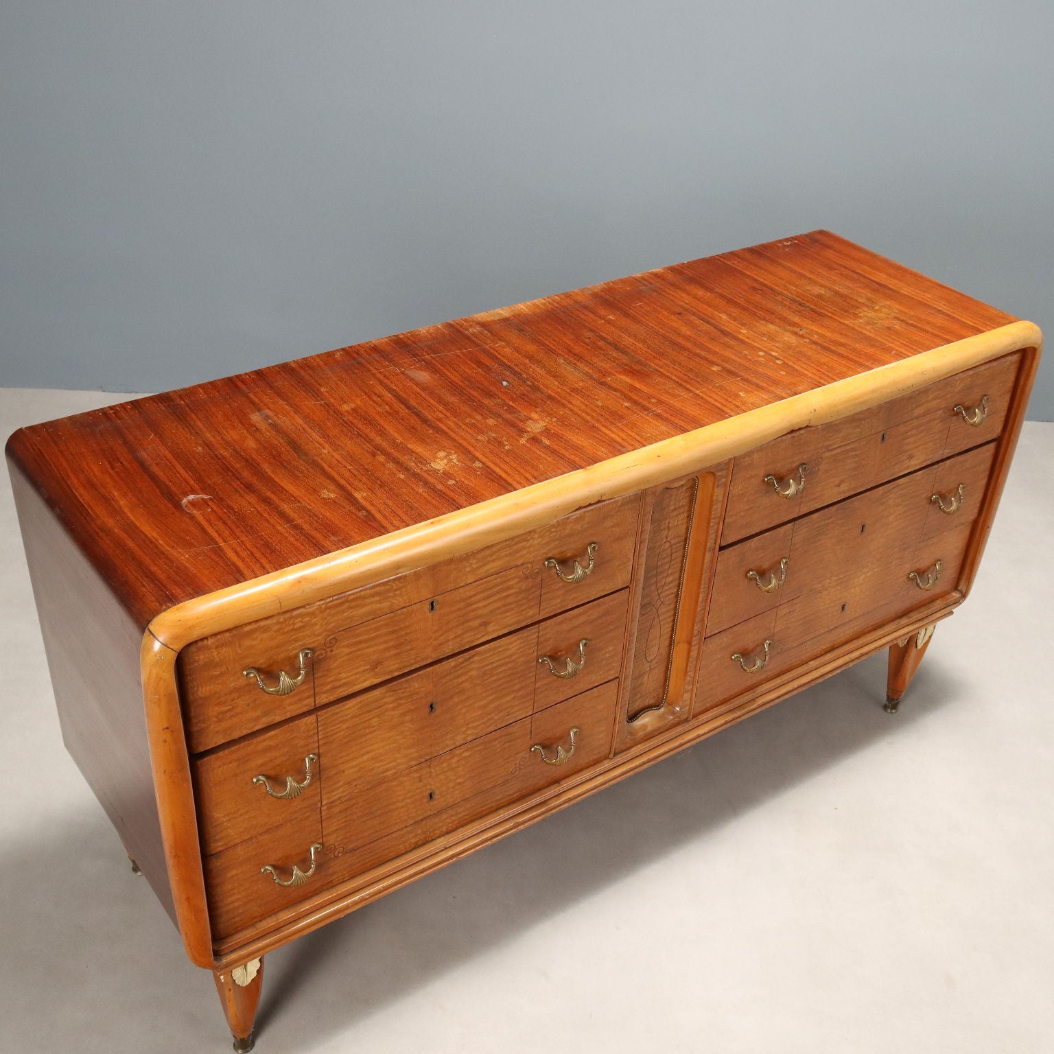  | Modernism  Furnitures