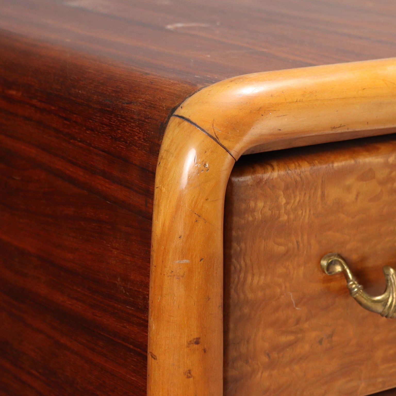  | Modernism  Furnitures