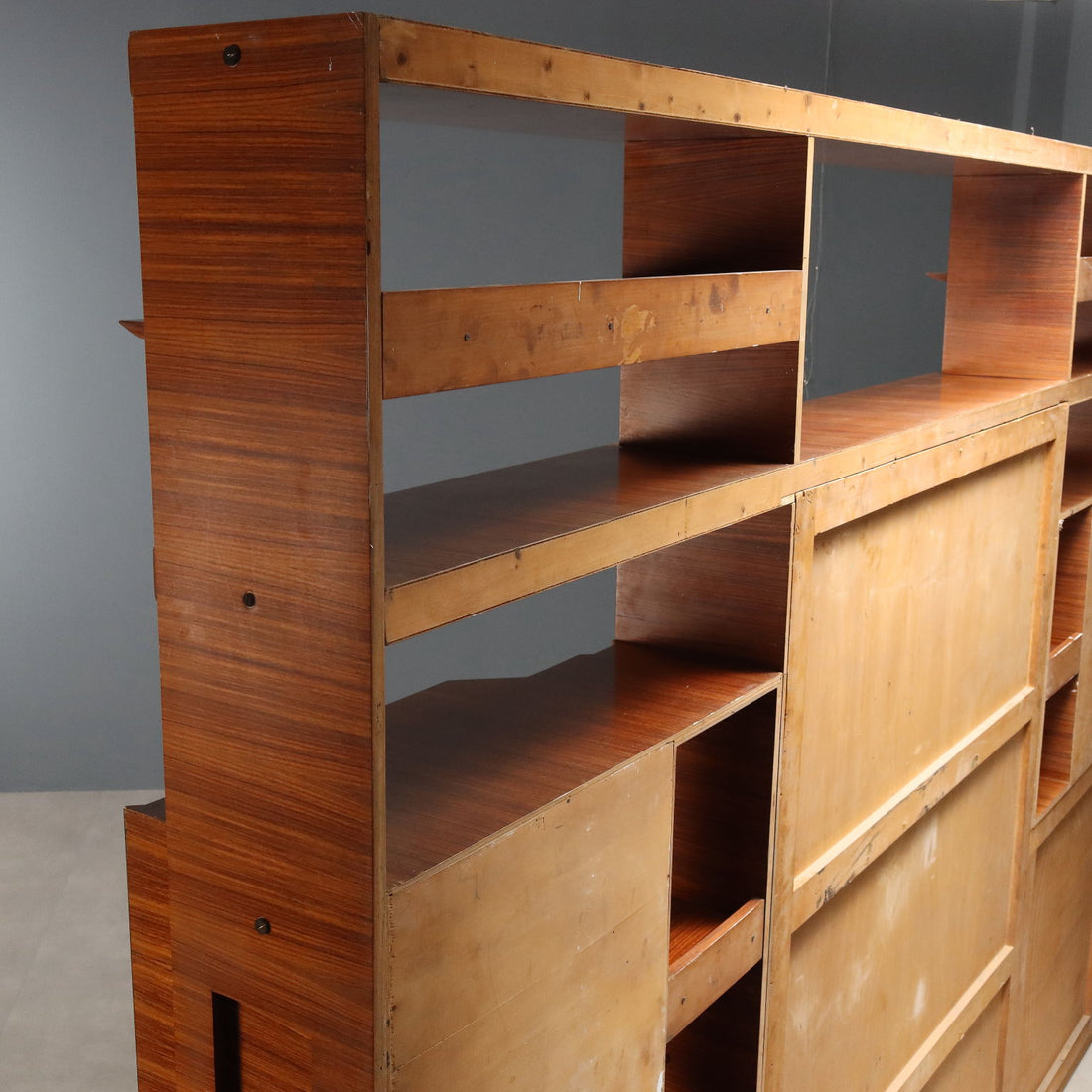  | Modernism  Furnitures