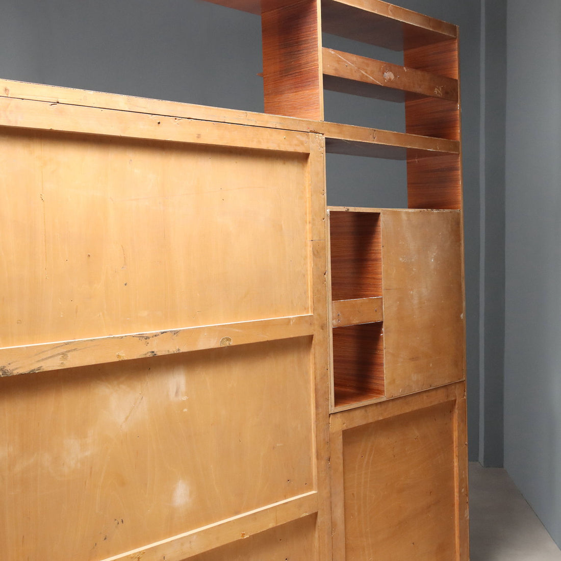  | Modernism  Furnitures