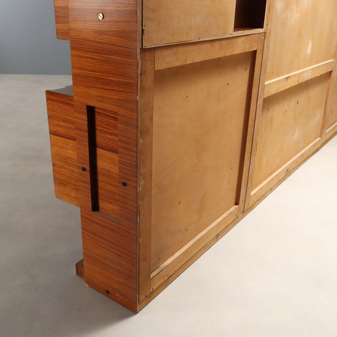  | Modernism  Furnitures