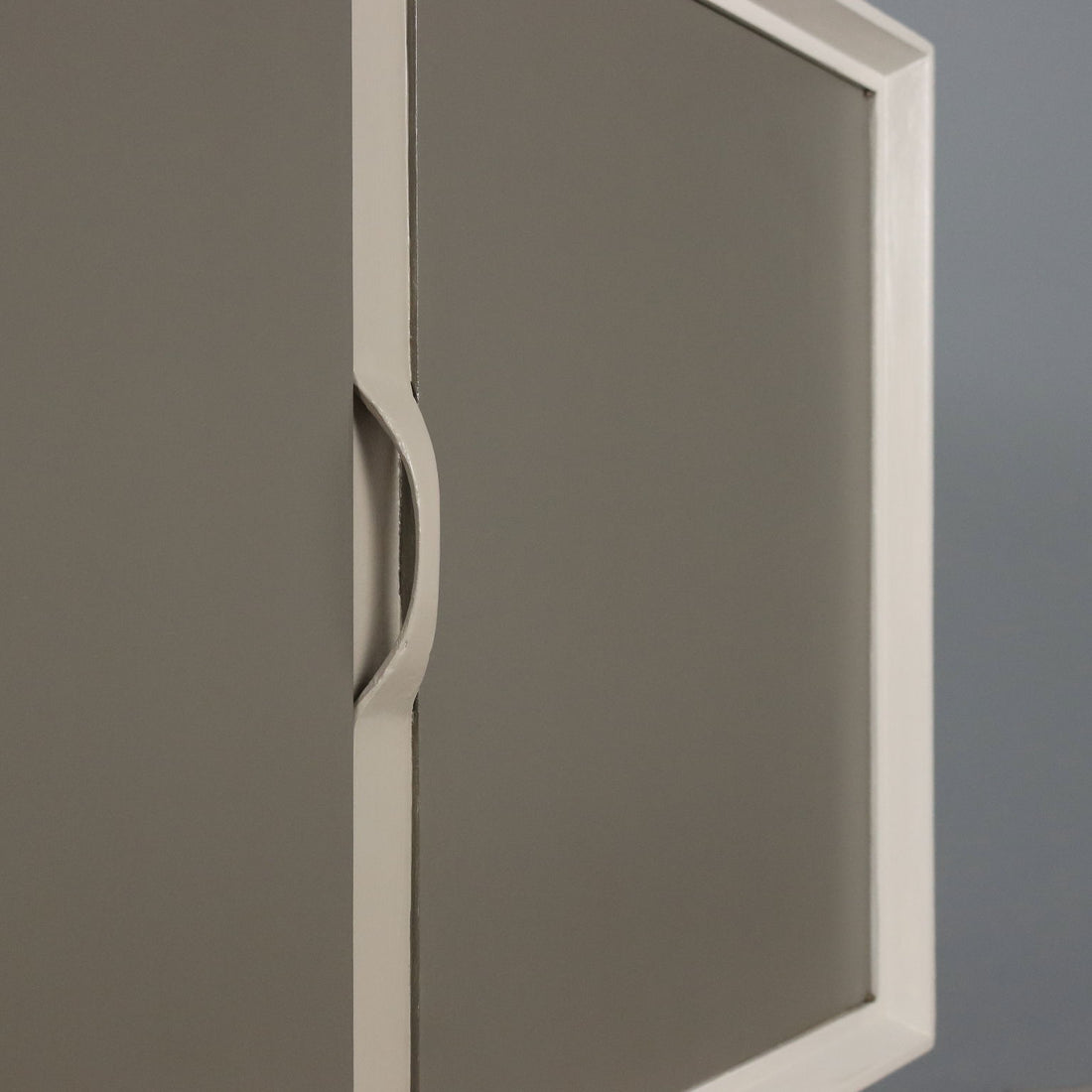  | Modernism  Furnitures