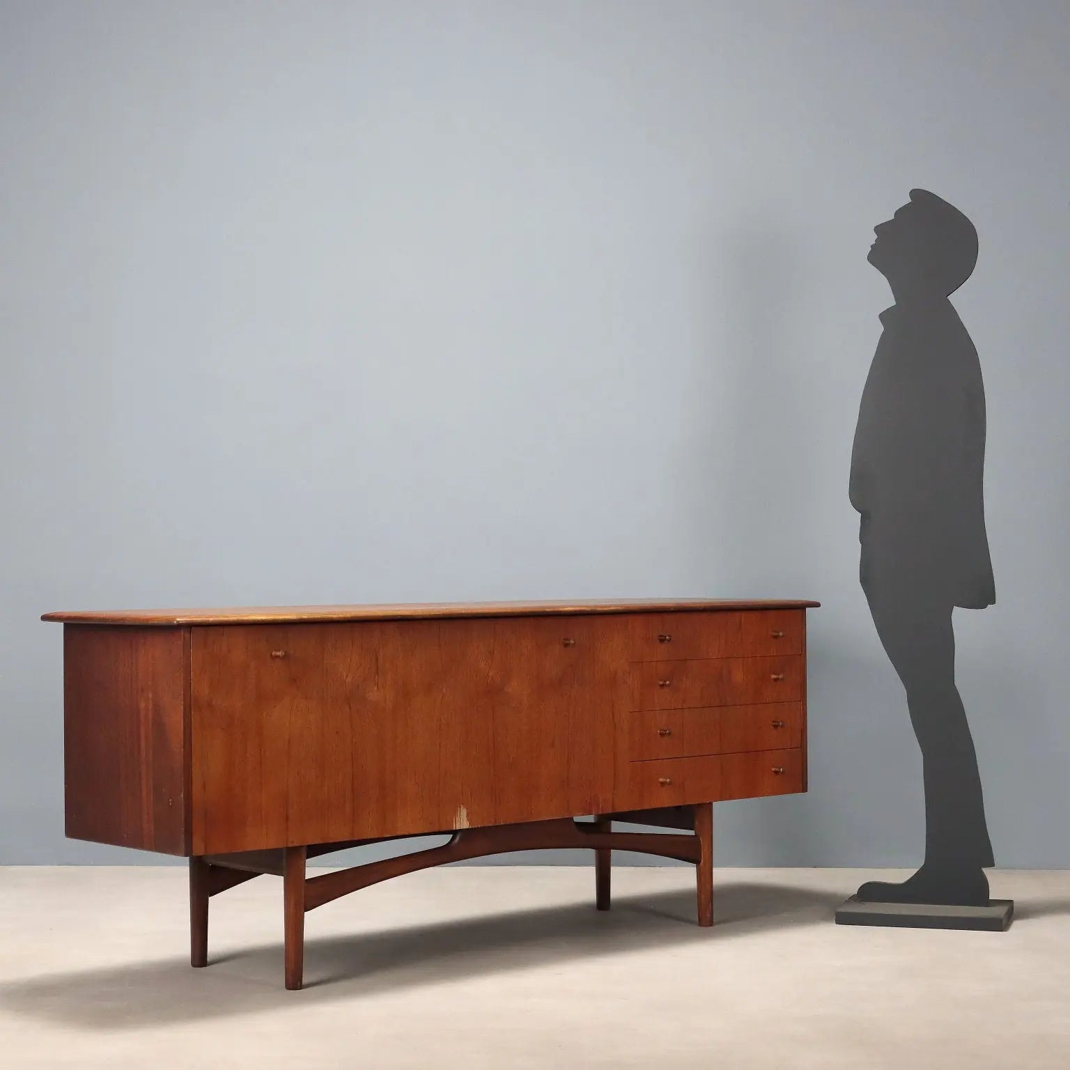 Vintage Sideboard Teak Veneer Design Italy 1960s - To be Restored | Modernism | Furnitures