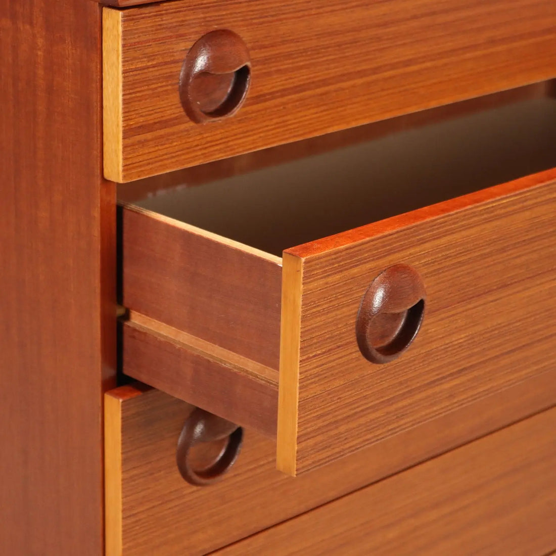 Vintage Chest of Drawers Teak Veneer Northern Europe 1960s - 1960s-1970s | Modernism | Furnitures