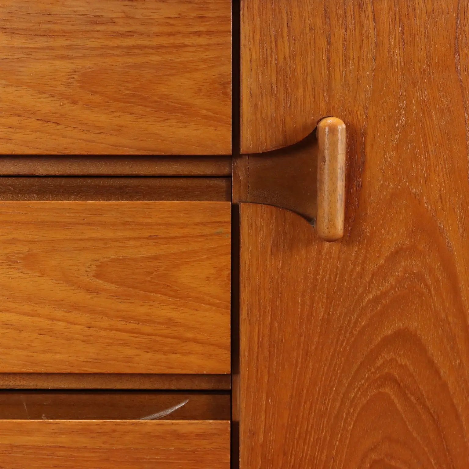 Vintage Sideboard Teak Veneer North-European Design 1960s | Modernism | Furnitures