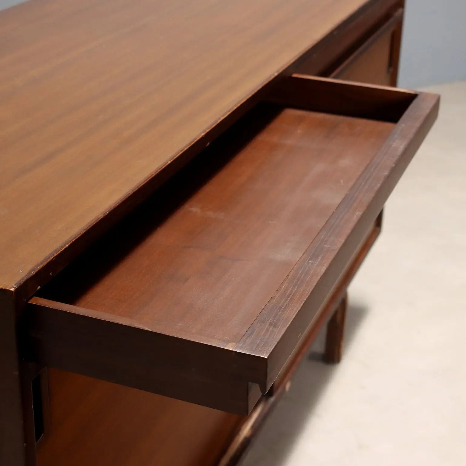 Vintage Sideboard Cantieri Carugati Design Renato Magri 1960s - 1960s | Modernism | Furnitures