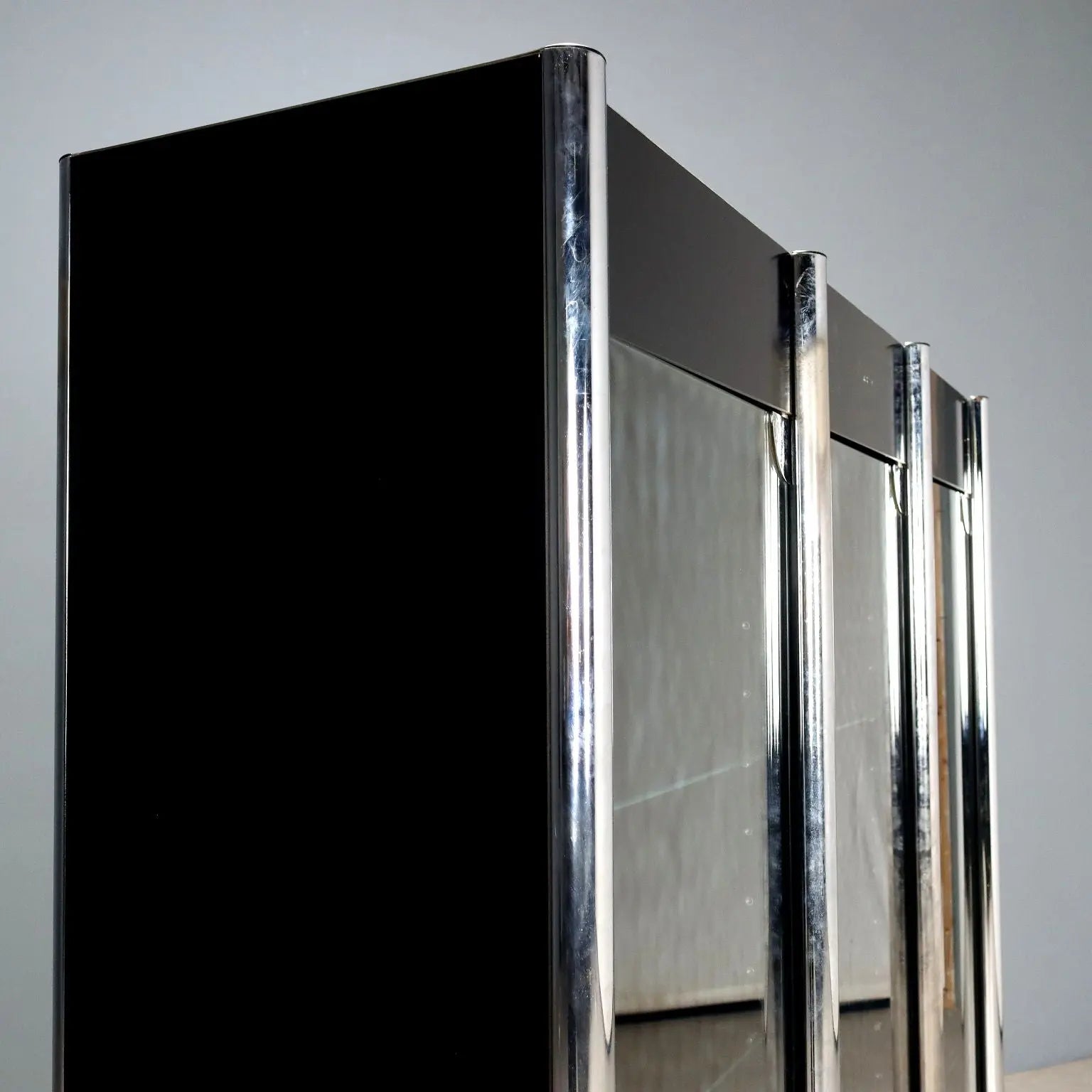 Vintage Showcase Chromed Metal Smoked Glass Design 1970s | Modernism | Furnitures