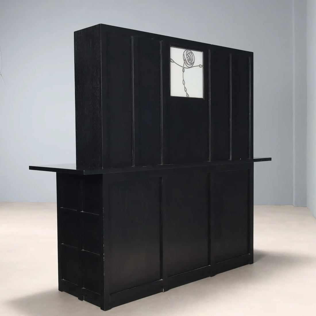 Vintage Sideboard Cassina Design Charles Rennie Mackintosh 1980s - 1980s | Modernism | Furnitures