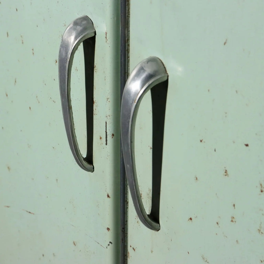 Vintage Industrial Cabinet Lacquered Metal Design Italy 1960s | Modernism | Furnitures