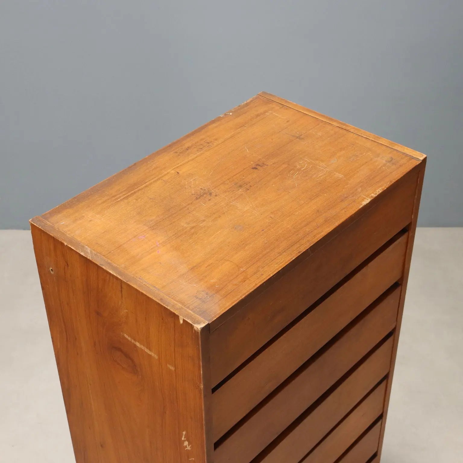 Vintage Chest of Drawers Walnut Veneer Design Italy 1950s | Modernism | Furnitures