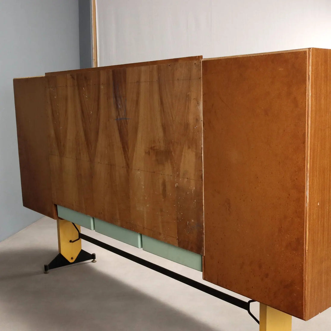 Vintage Cupboard Two-Tone Laminate Design Italy 1960s | Modernism | Furnitures