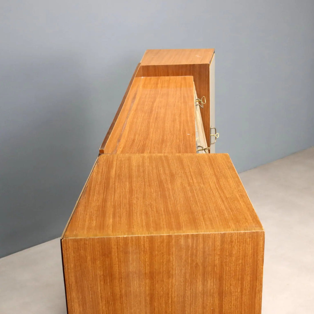 Vintage Cupboard Two-Tone Laminate Design Italy 1960s | Modernism | Furnitures