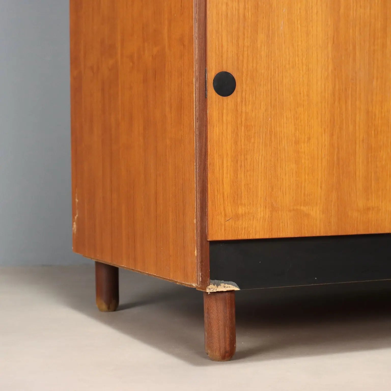 Vintage Wardrobe Teak Veneer Design Italy 1960s | Modernism | Furnitures