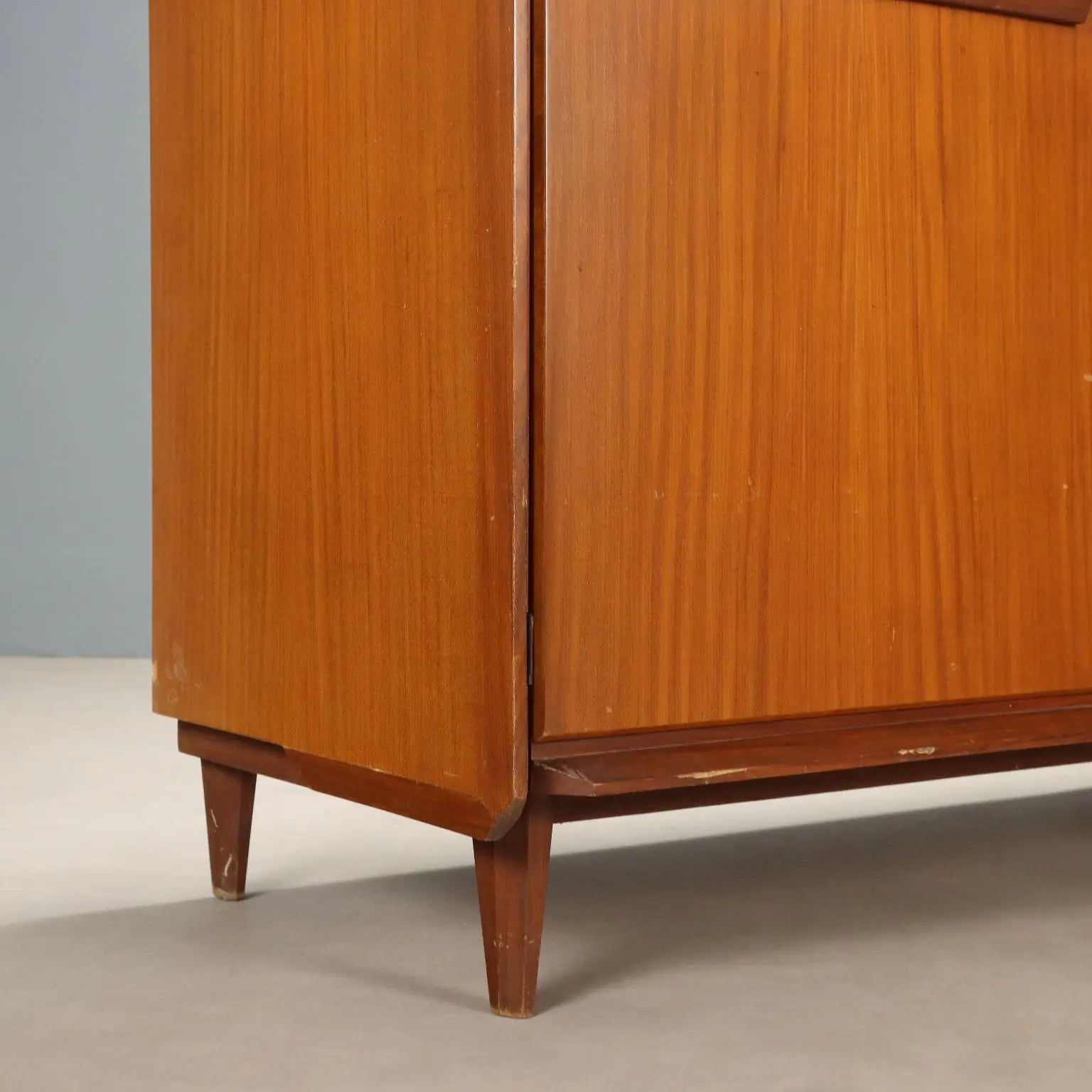 Vintage Wardrobe Teak Veneer Laminate Design Italy 1960s | Modernism | Furnitures