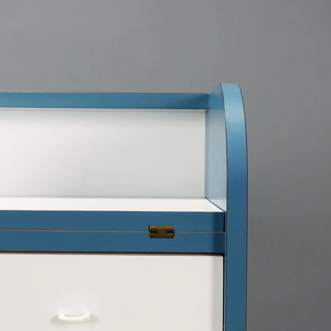 Vintage Chest of Drawers Wood Design Italy 1970s-1980s | Modernism | Furnitures