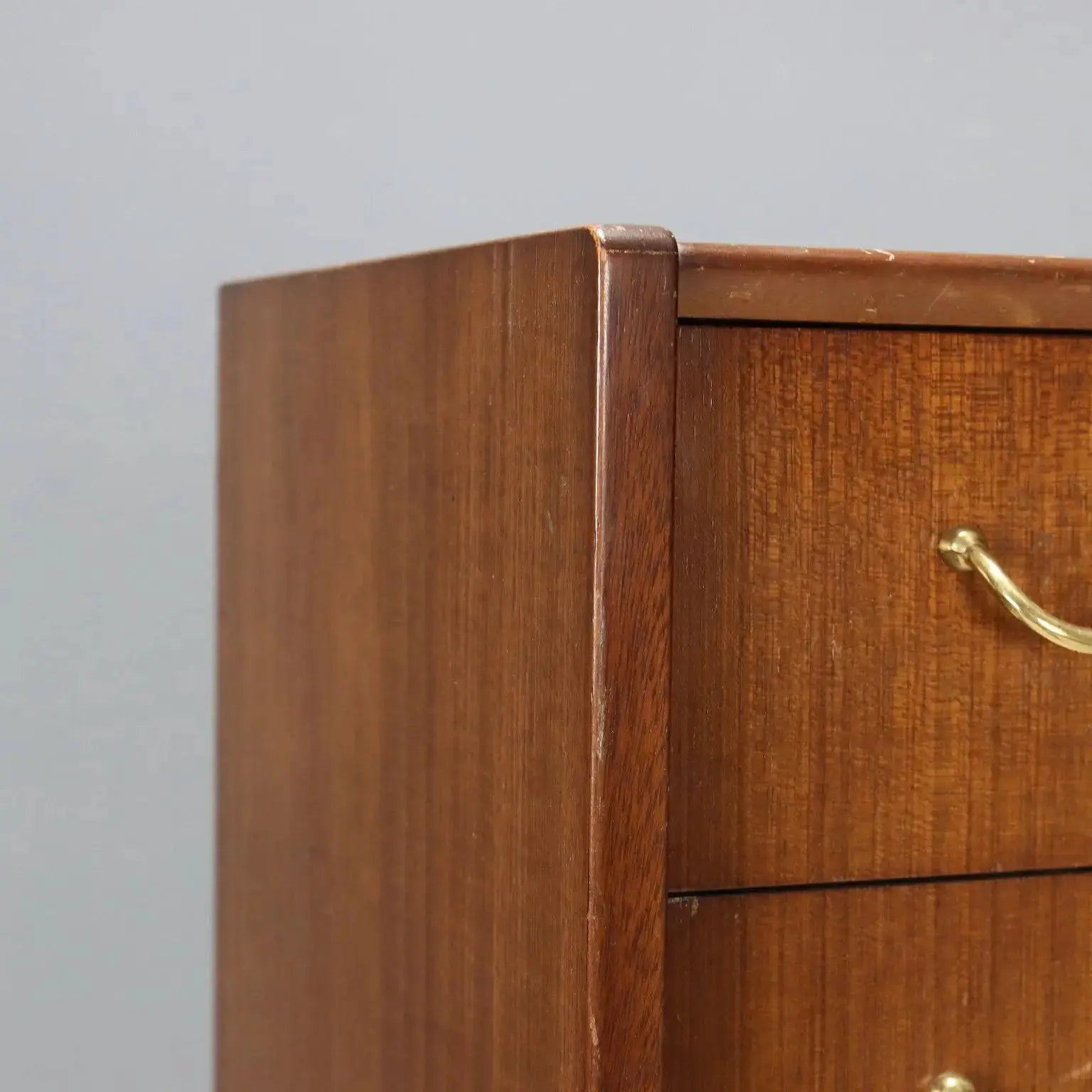 G-Plan Chest of Drawers Teak Veneer Design United Kingdom 1960s - G-Plan Manufacture | Modernism | Furnitures
