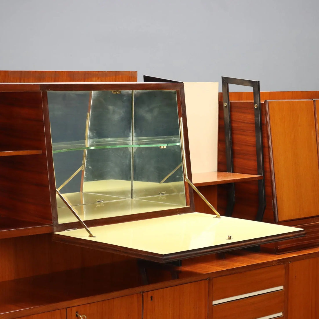 1960s Sideboard | Modernism | Furnitures