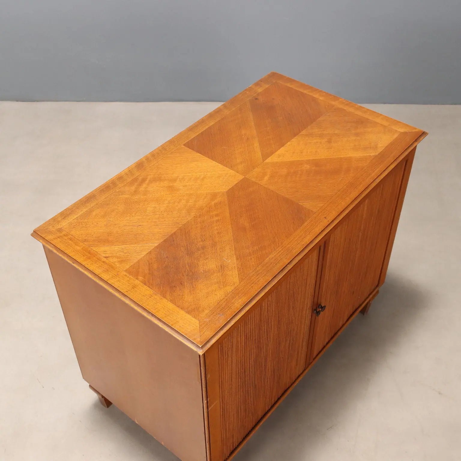 Small Vintage Cupboard Teak Veneer Design Italy 1950s-1960s | Modernism | Furnitures