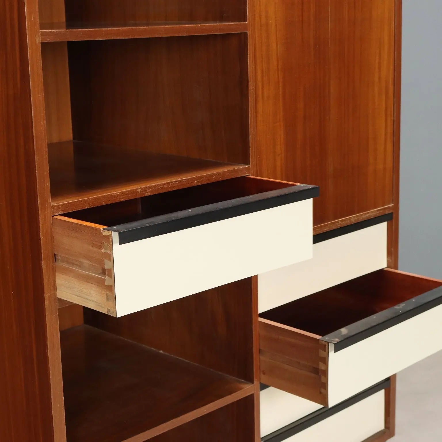 Vintage Cabinet Mahogany Veneer Design Italy 1960s | Modernism | Furnitures
