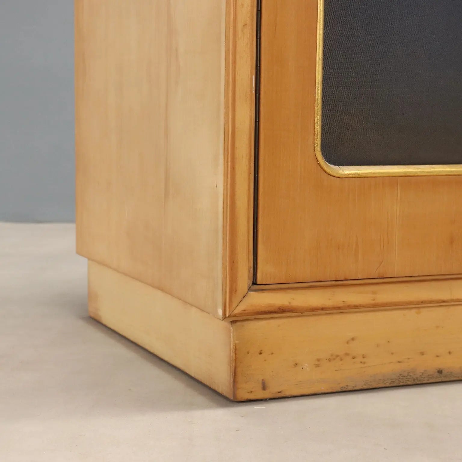 Vintage Wardrobe Maple Veneer Design Italy 1950s