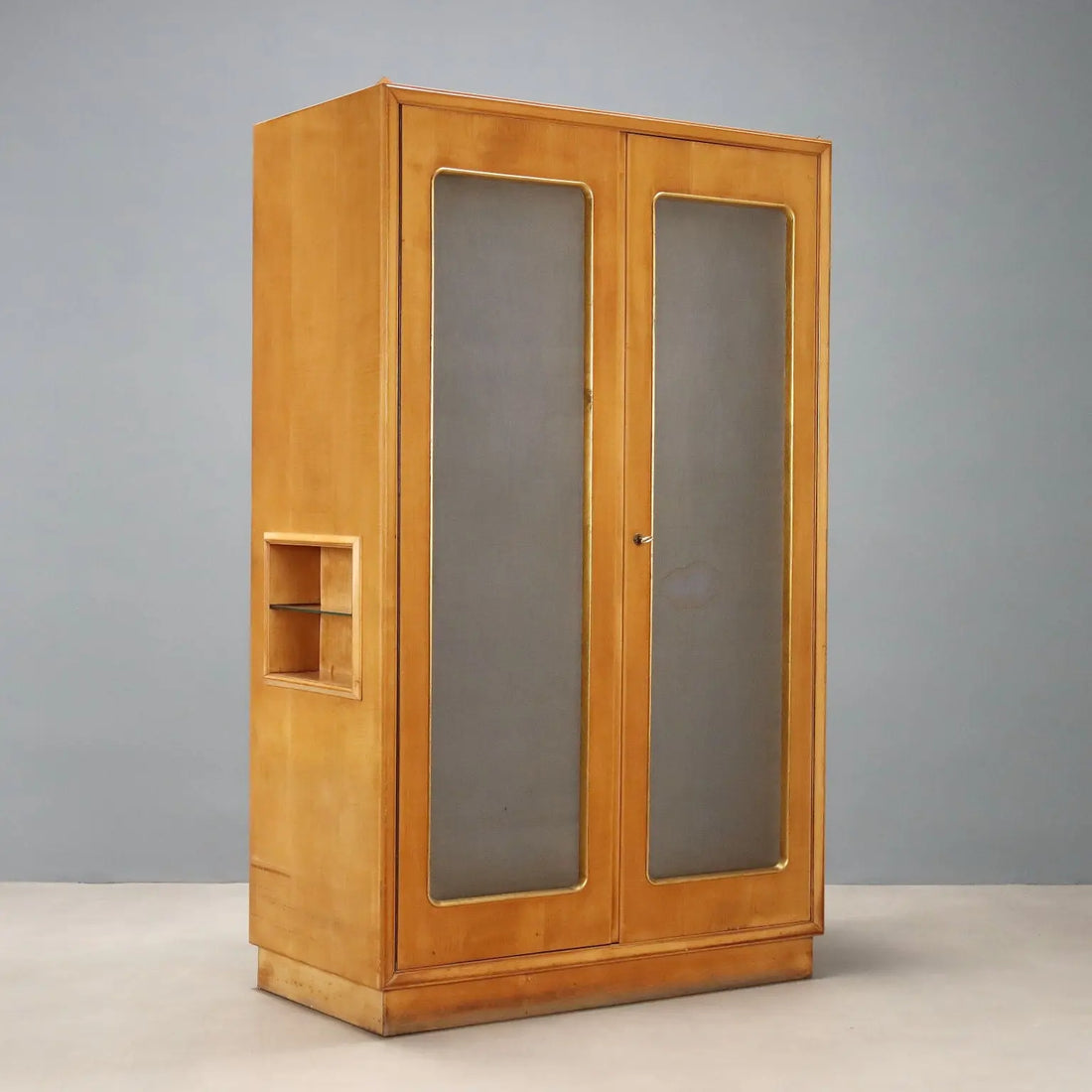 Vintage Wardrobe Maple Veneer Design Italy 1950s