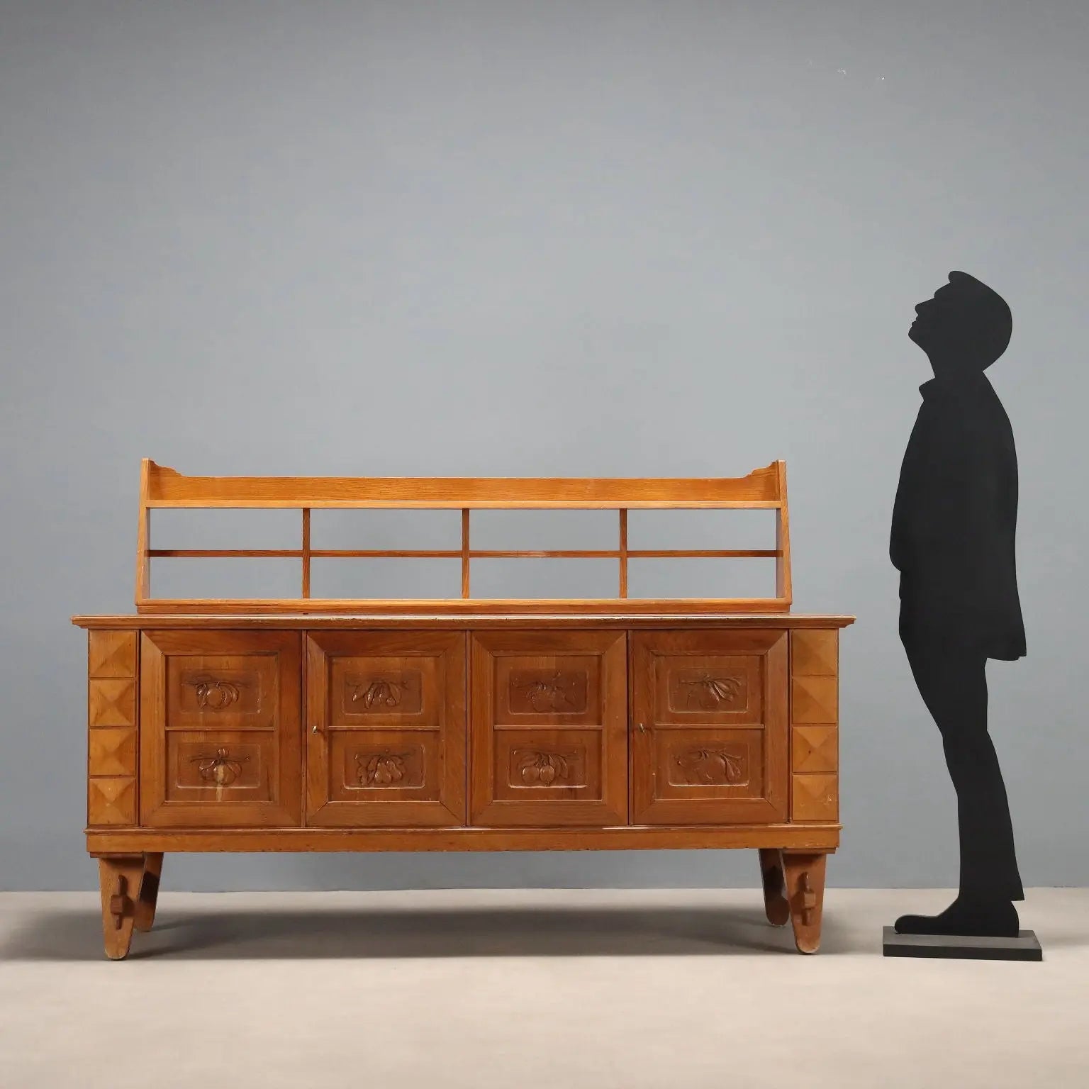 Vintage Buffet Oak Veneer Design Italy 1950s