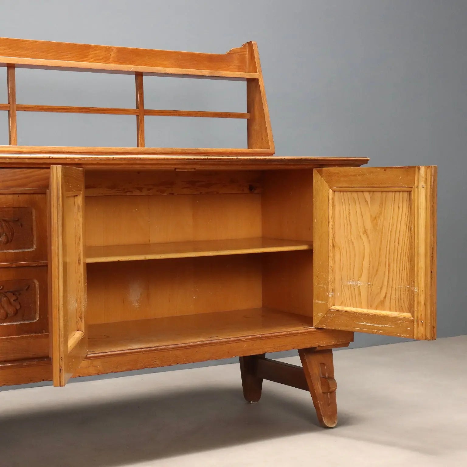 Vintage Buffet Oak Veneer Design Italy 1950s
