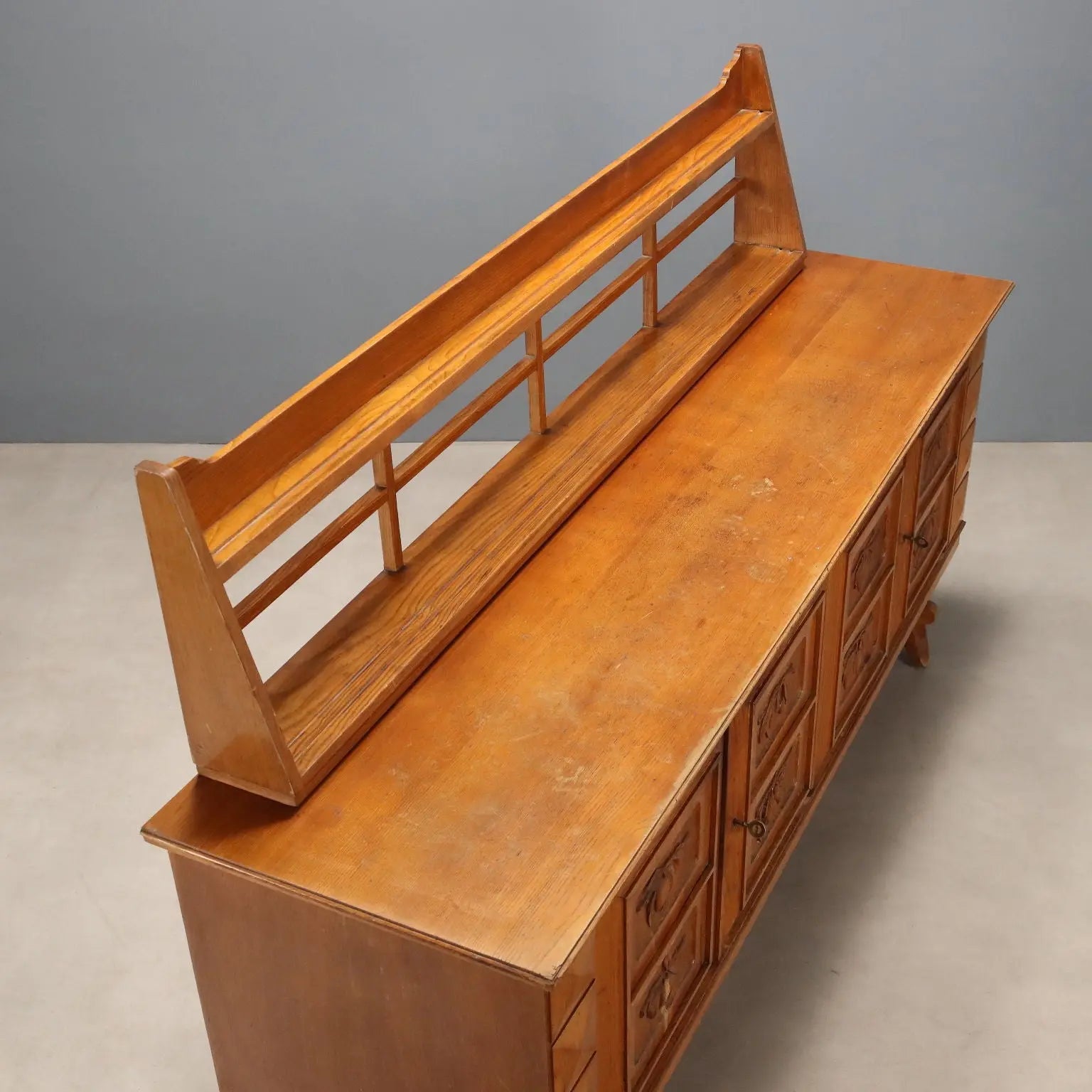 Vintage Buffet Oak Veneer Design Italy 1950s