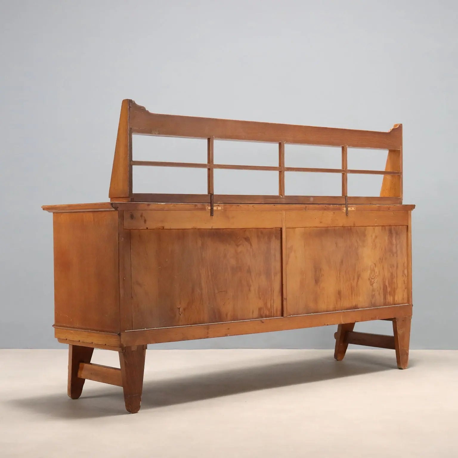 Vintage Buffet Oak Veneer Design Italy 1950s