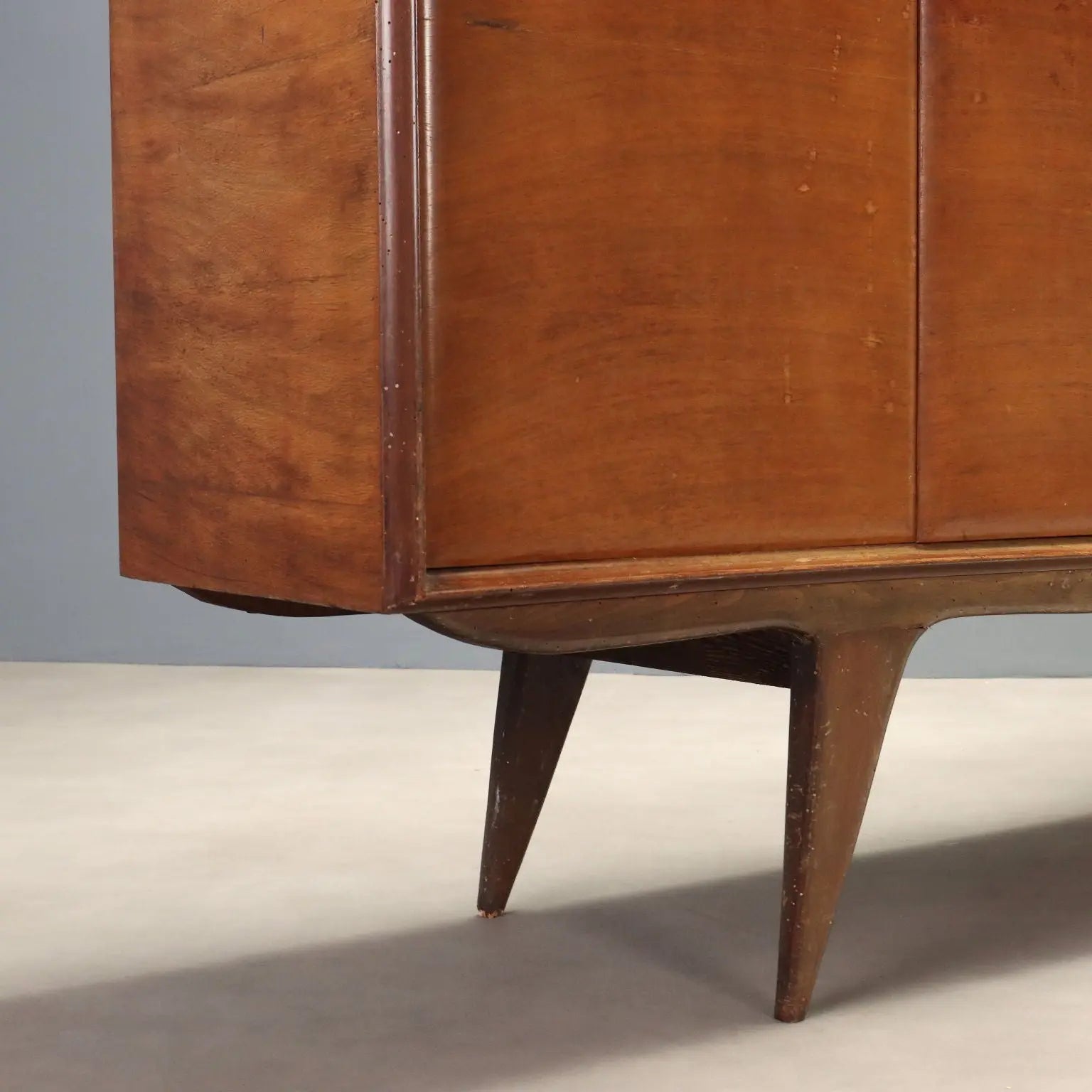 Vintage Cupboard Mahogany with Bar Compartment Design 1950s-60s