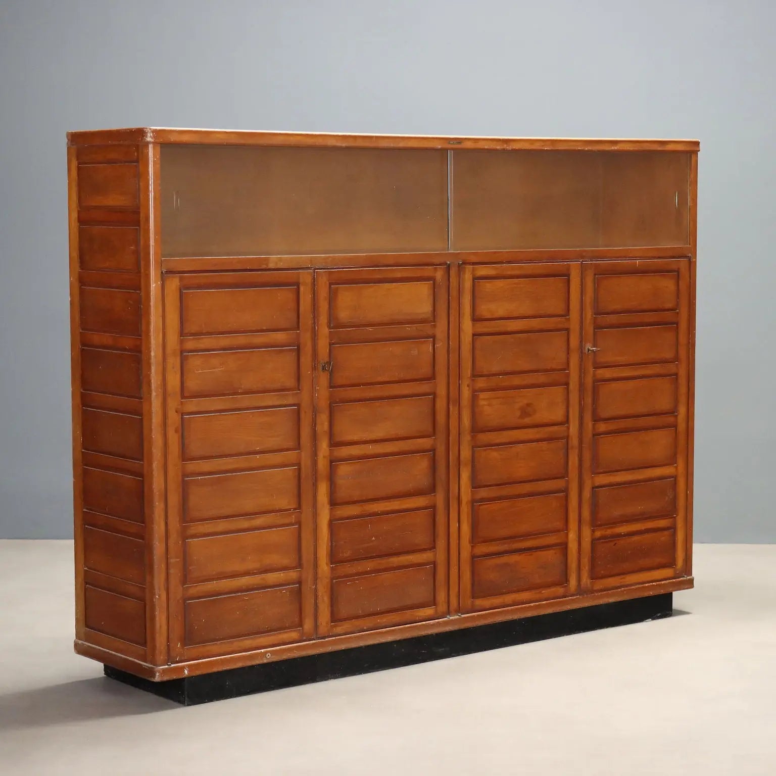 Vintage Cabinet In the Style of Anonima Castelli Design 1960s