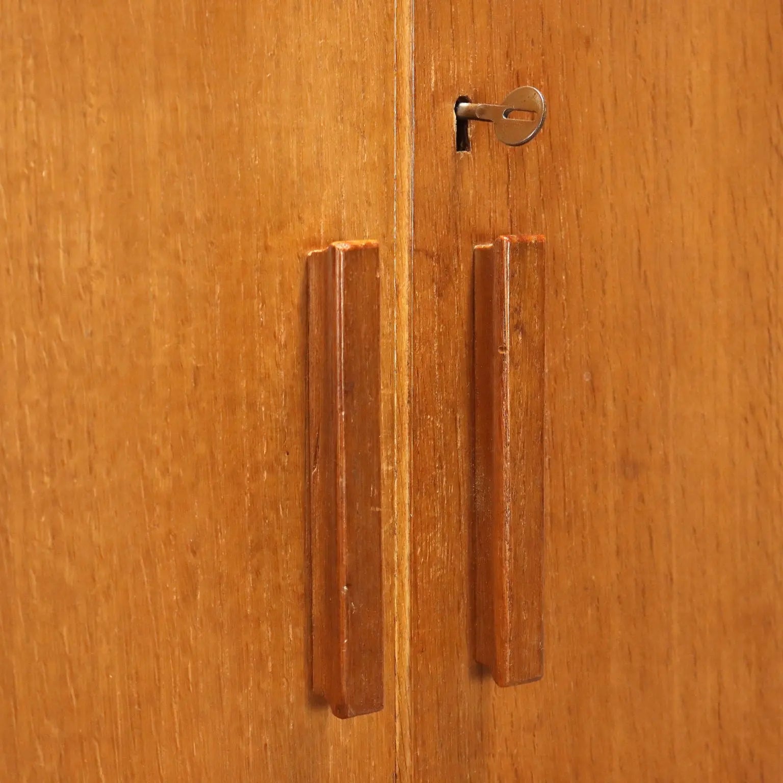 Vintage Wardrobe Oak with Drawers Design Italy 1960s