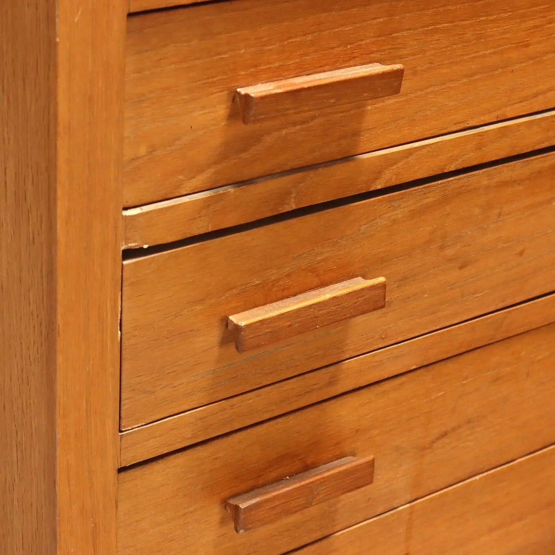 Vintage Wardrobe Oak with Drawers Design Italy 1960s