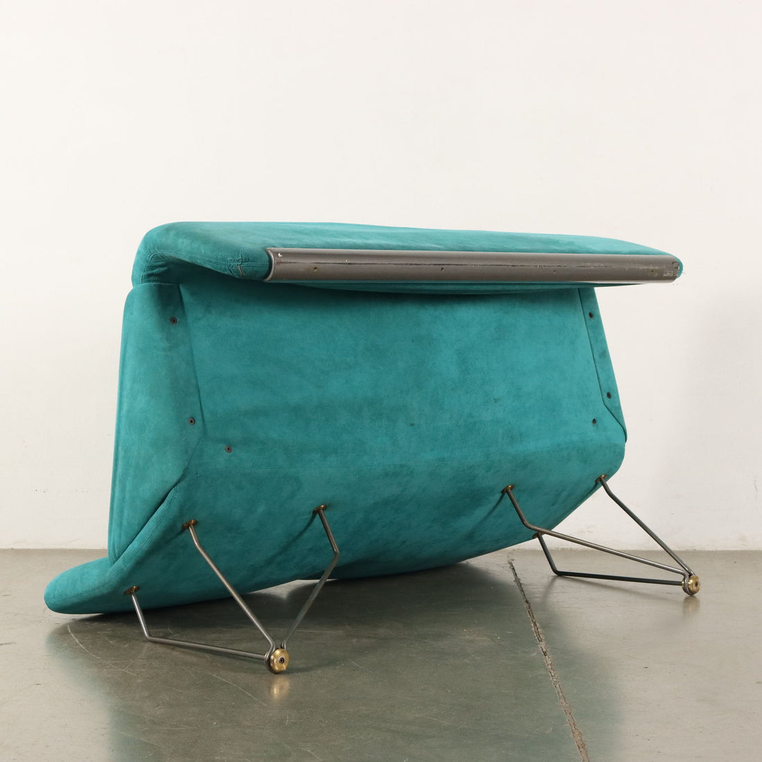 Vintage Sofa Feeling by Skipper 1980s Foam Alcantara Brass | Modernism  Sofas