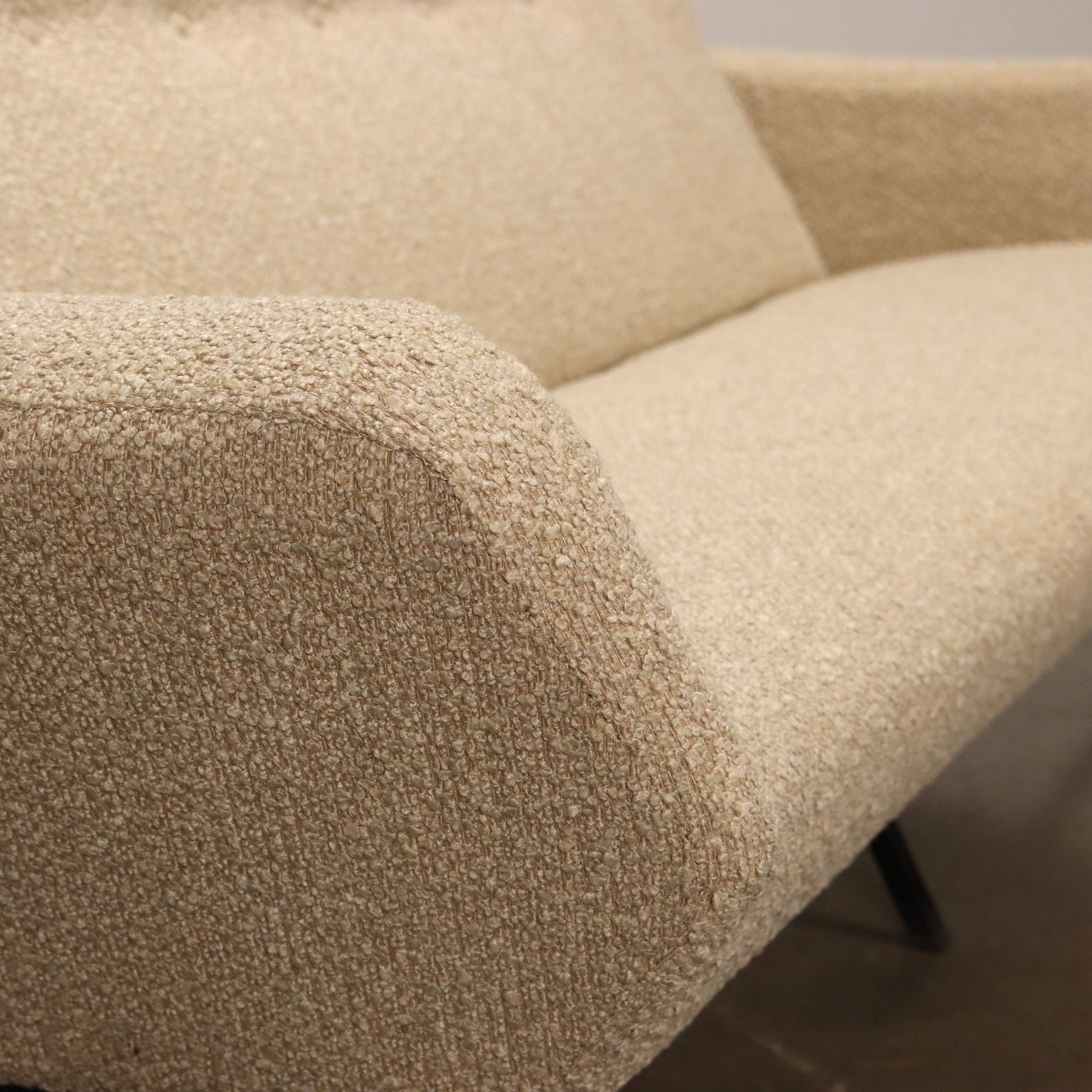 Vintage Sofa Foam Padding Cloth Enamelled Metal Design Italy 1960s | Modernism  Sofas