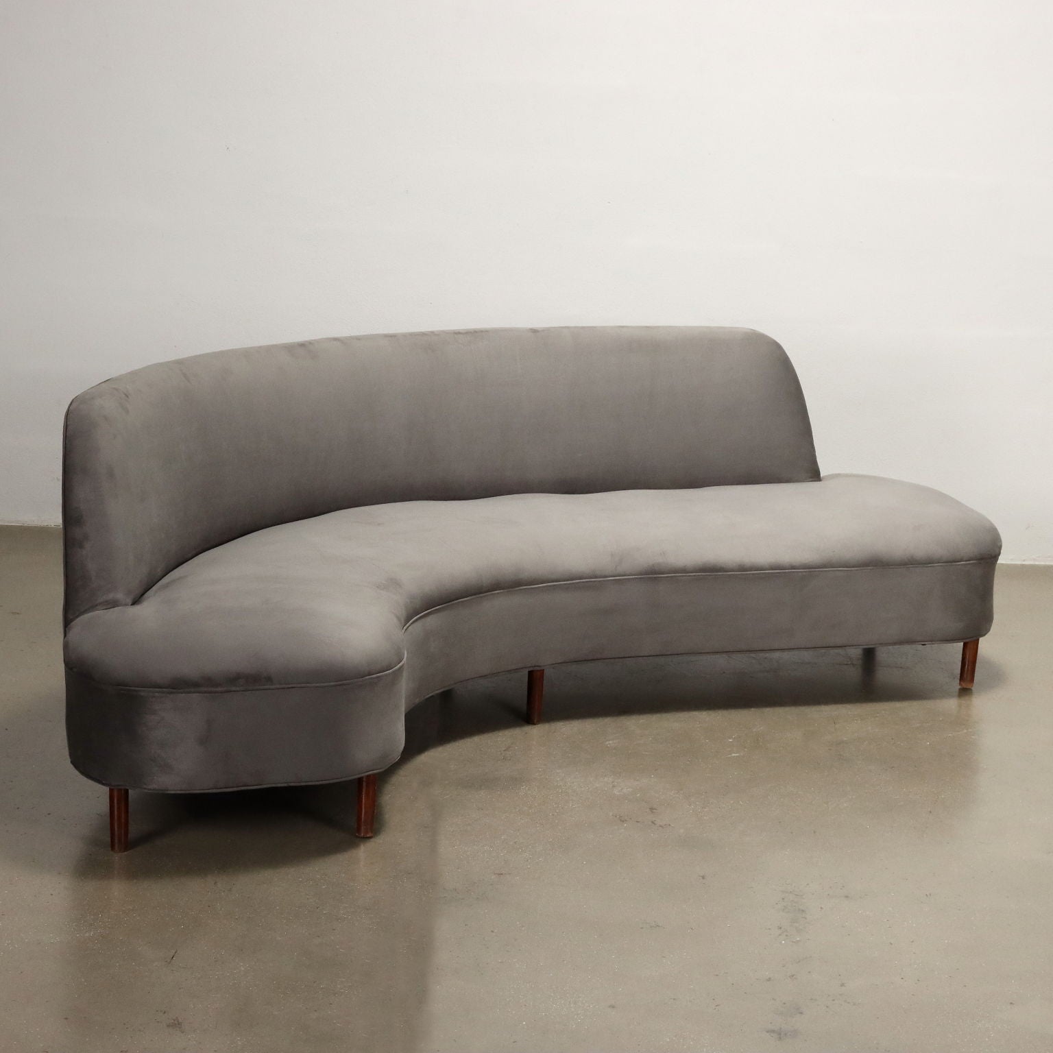  | Modernism  Sofas