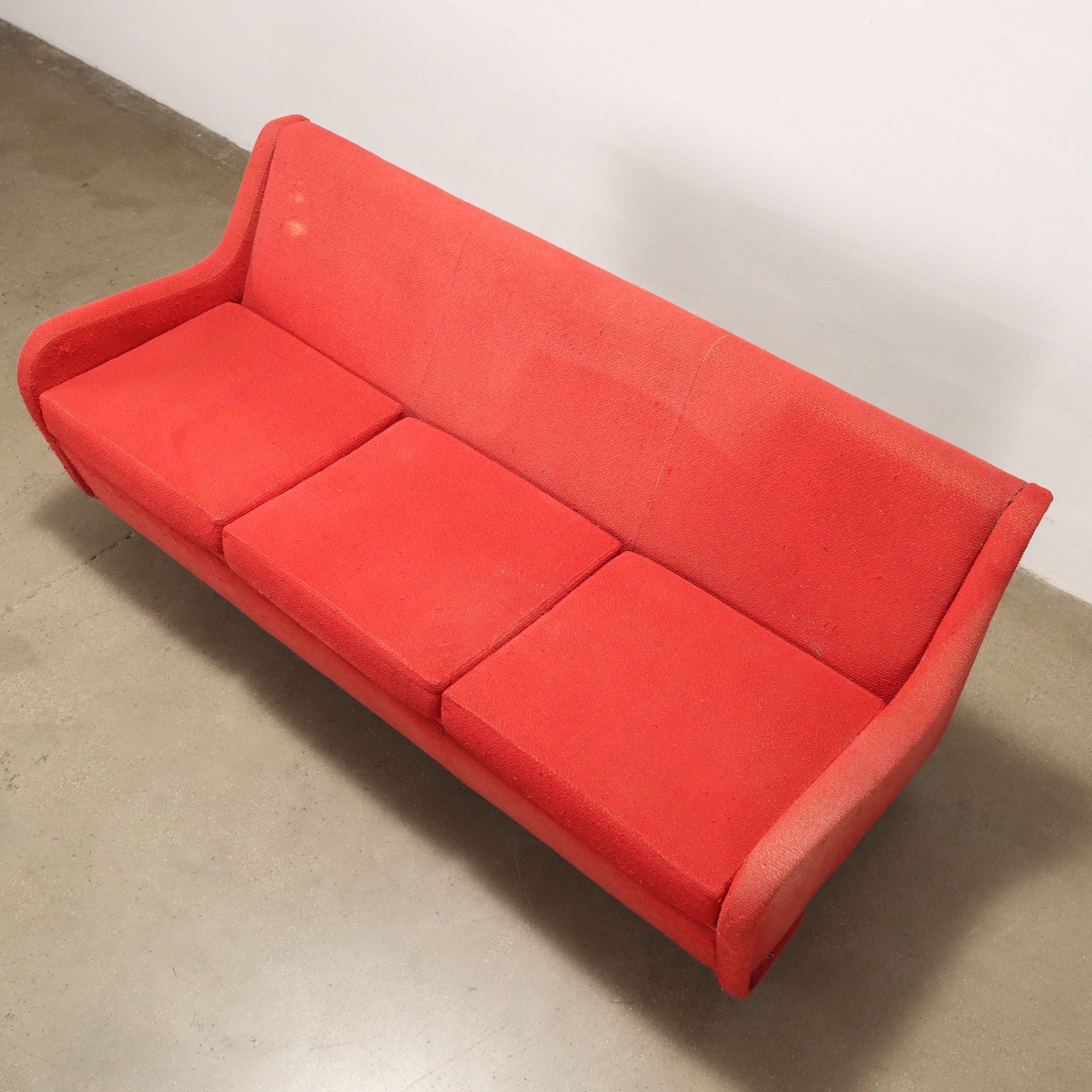  | Modernism  Sofas