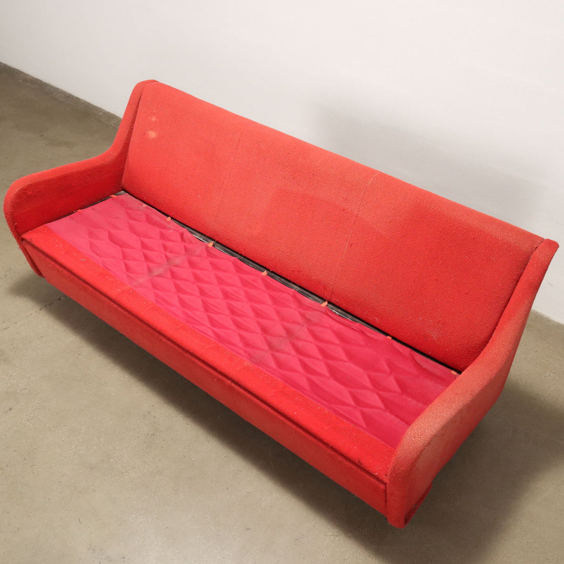  | Modernism  Sofas