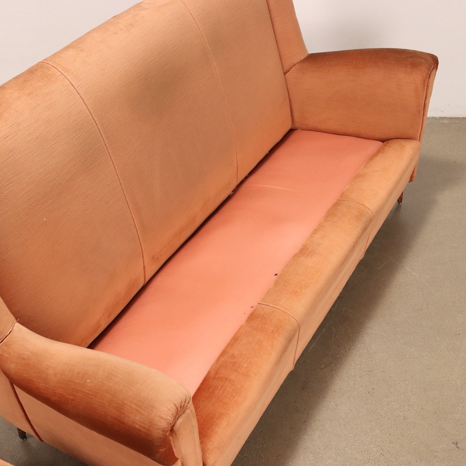 Vintage 1950s Sofa 3 Seater Red Velvet Italy To be Restored | Modernism  Sofas