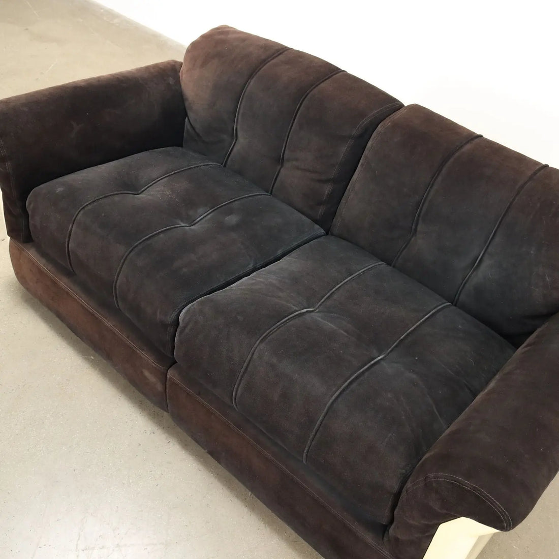 Saporiti Larissa Sofa Vintage Design Vittorio Introini 1970s | Modernism | Sofas