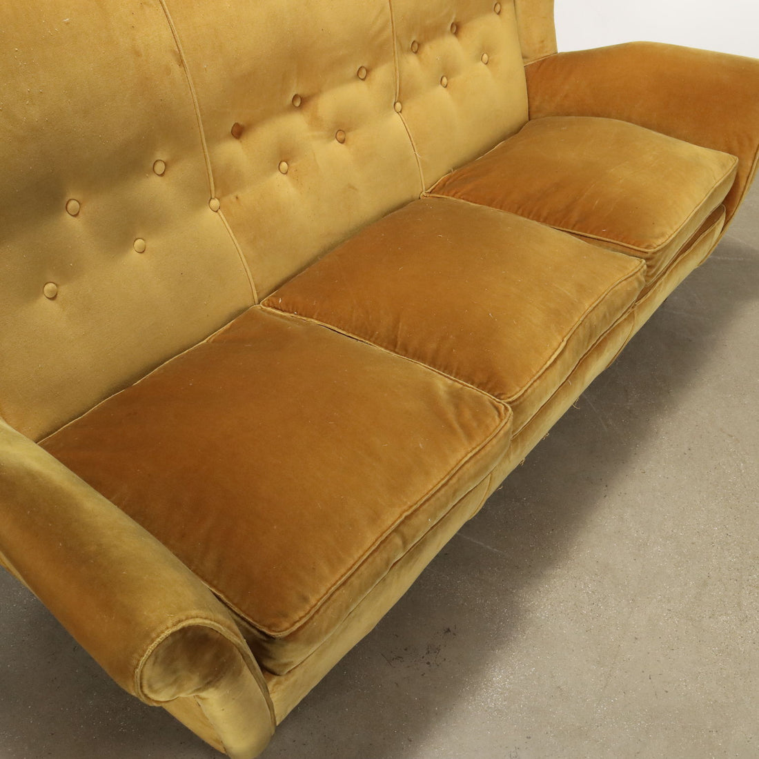  | Modernism  Sofas