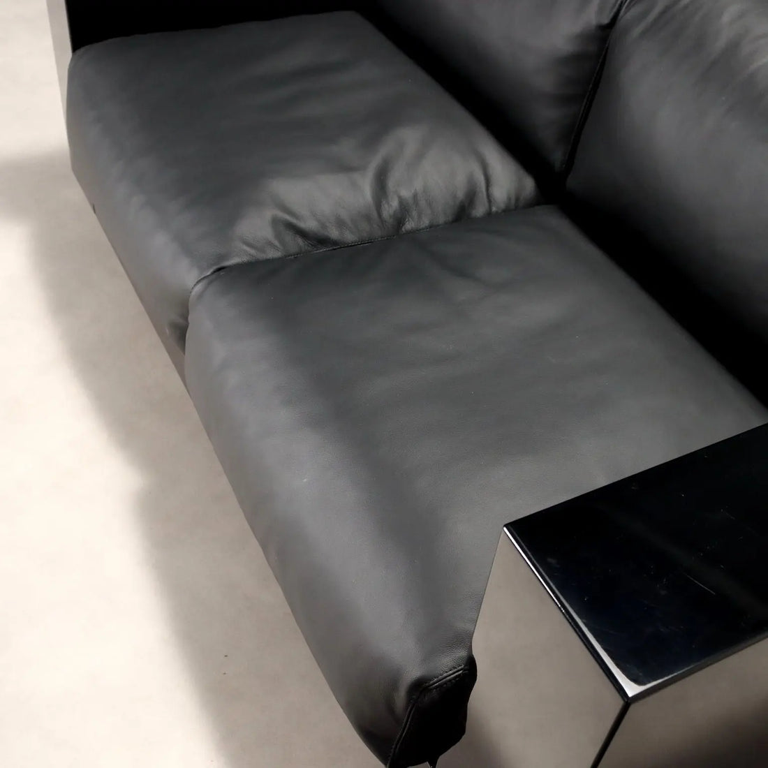 Saratoga Sofa Poltronova Vignelli Design