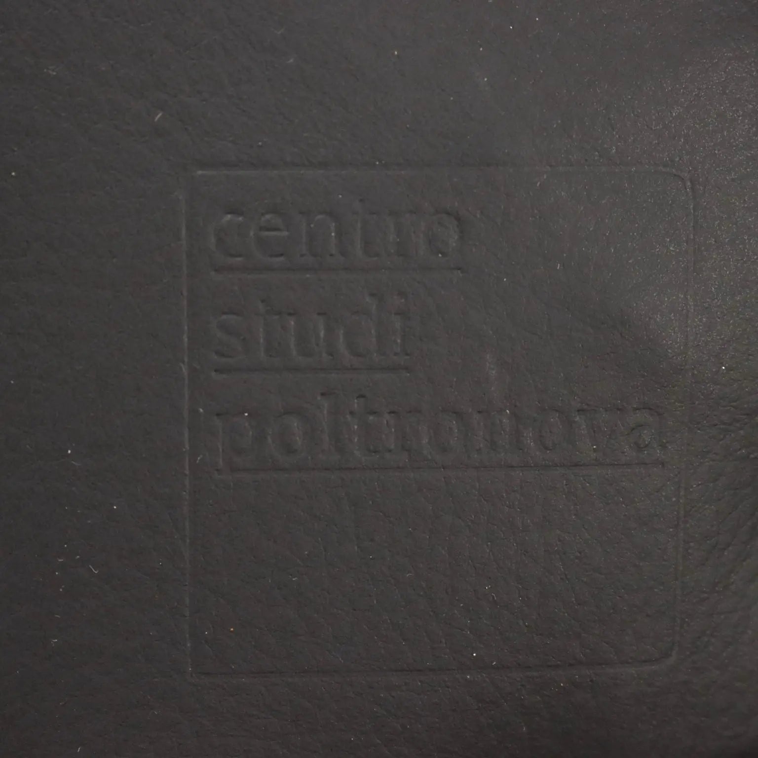 Saratoga Sofa Poltronova Vignelli Design