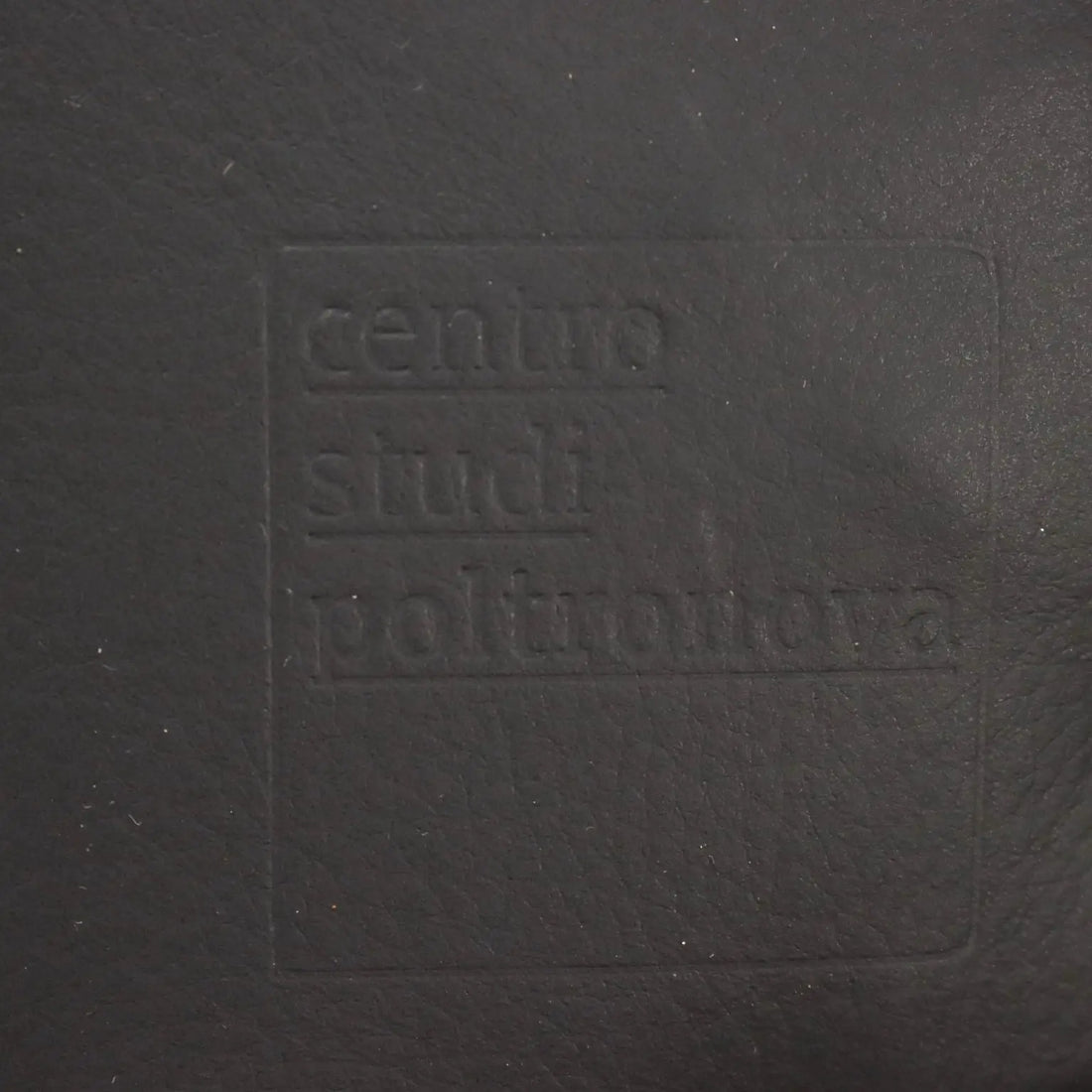 Saratoga Sofa Poltronova Vignelli Design
