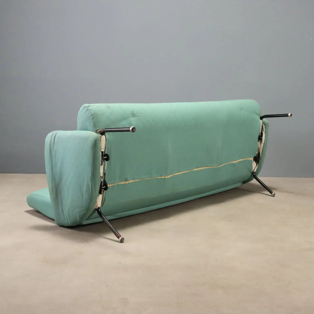 1960s Foldable Sofa with Metal Legs