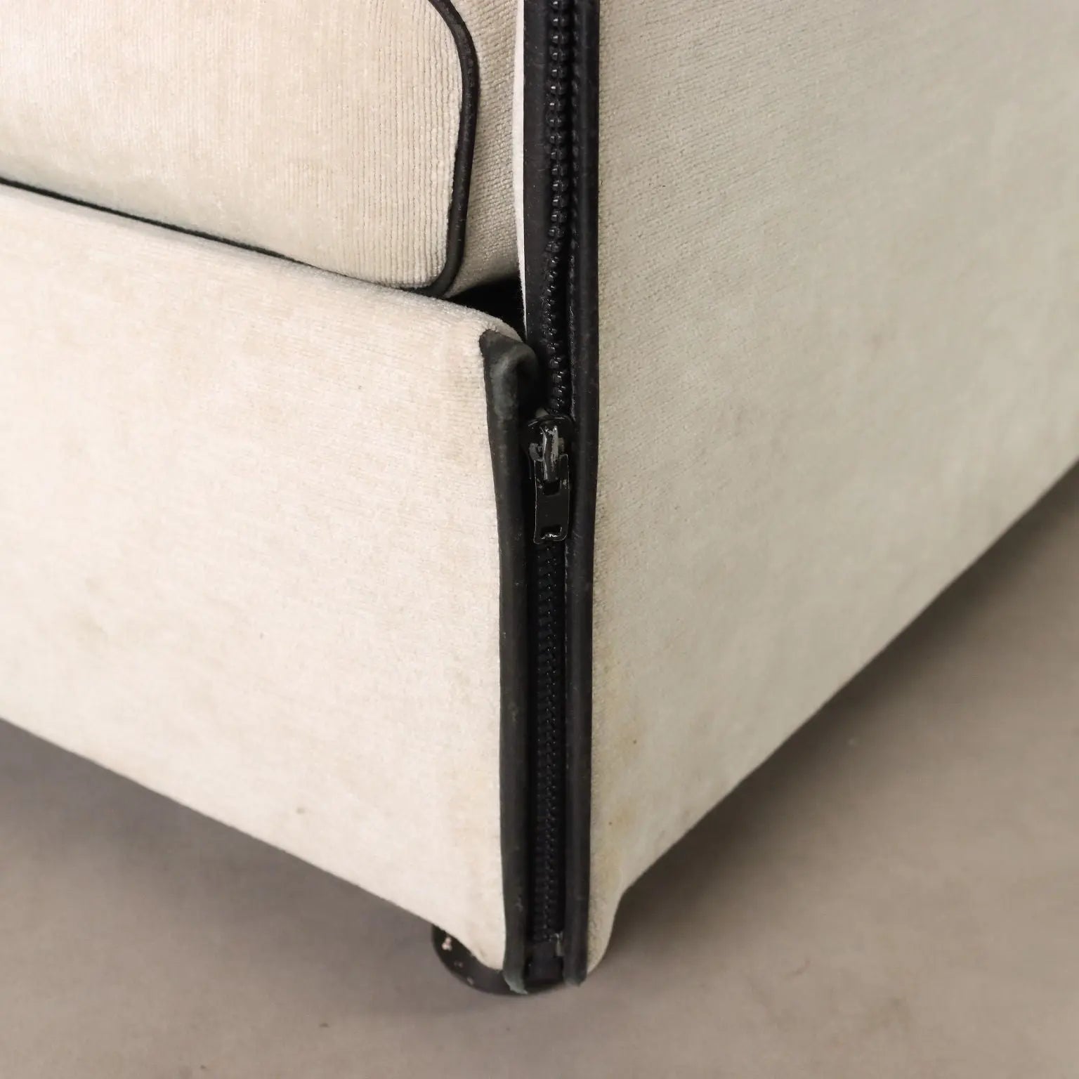 Chair-a-bank Sofa by Mario Bellini 1970s-1980s