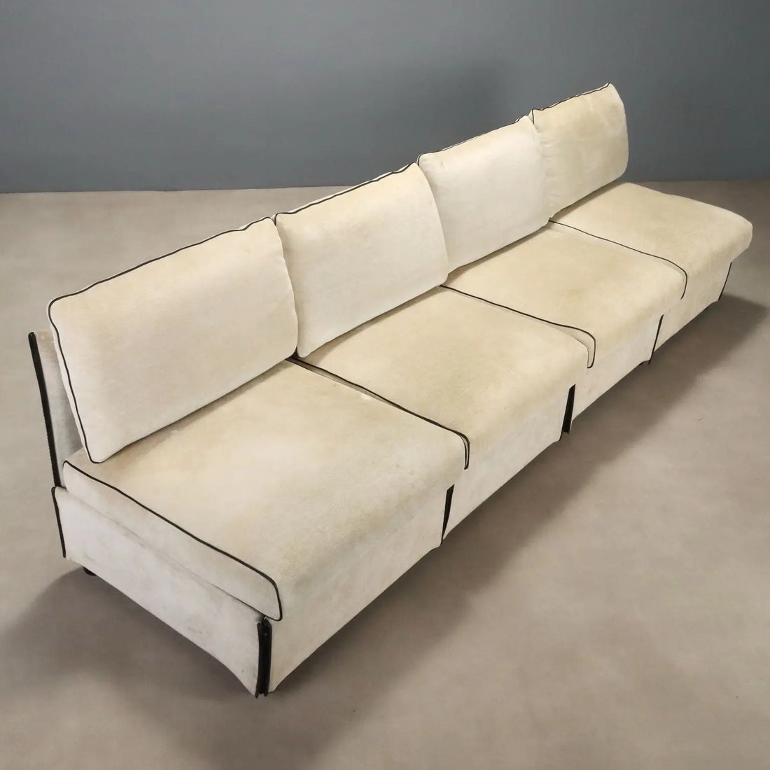 Chair-a-bank Sofa by Mario Bellini 1970s-1980s