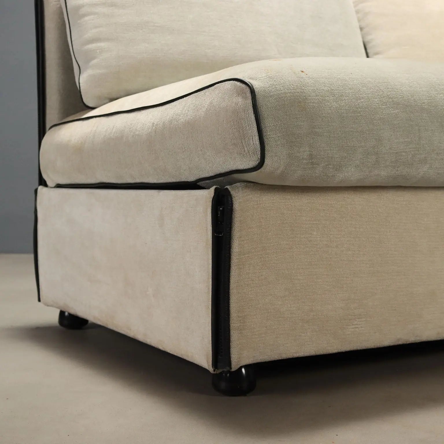 Chair-a-bank Sofa by Mario Bellini 1980s