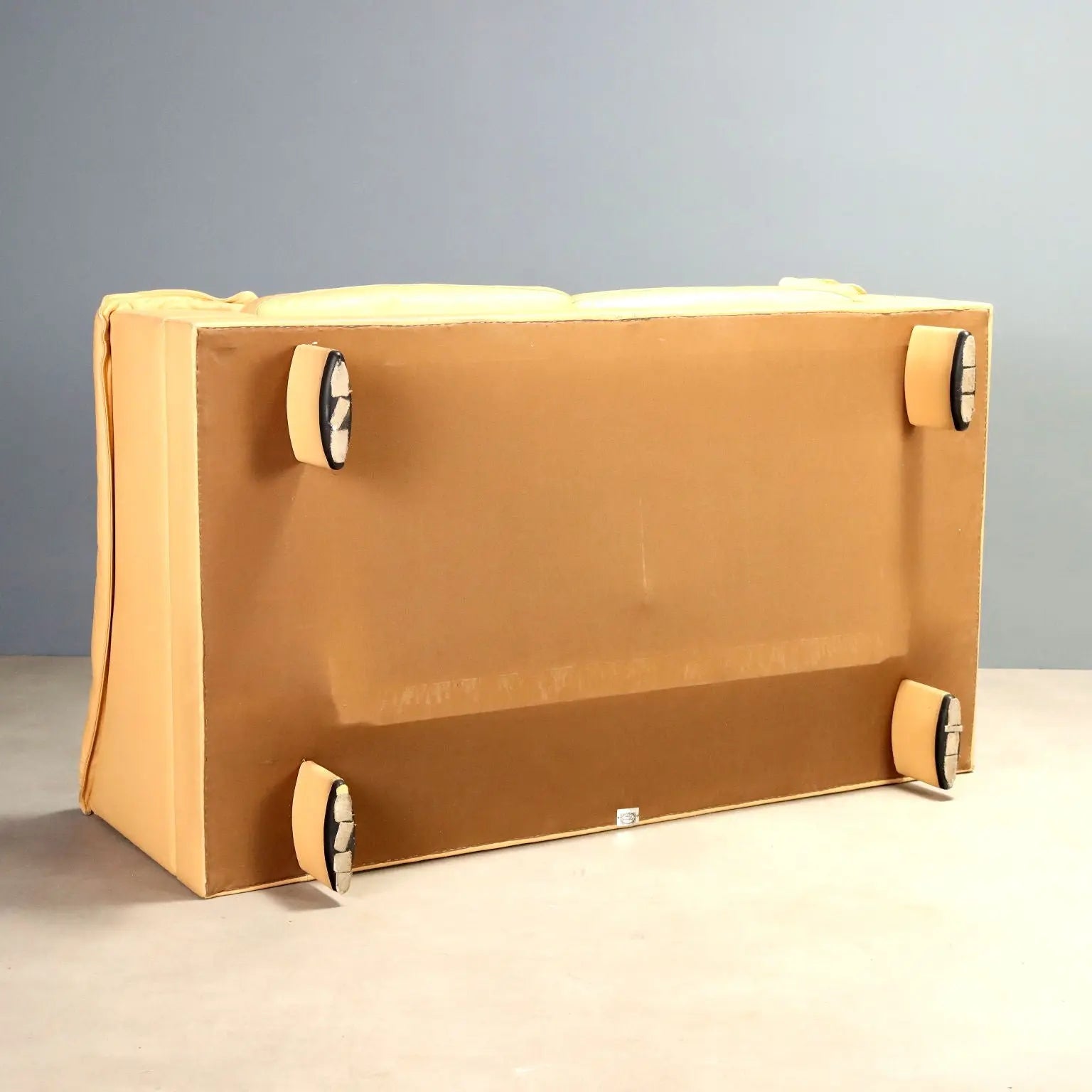 Vintage Sofa Poltrona Frau Serenade Desin Tito Agnoli Italy 1990s